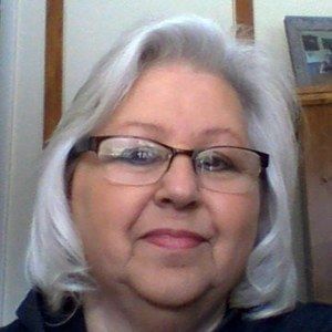 Meet your Posher, Marlane